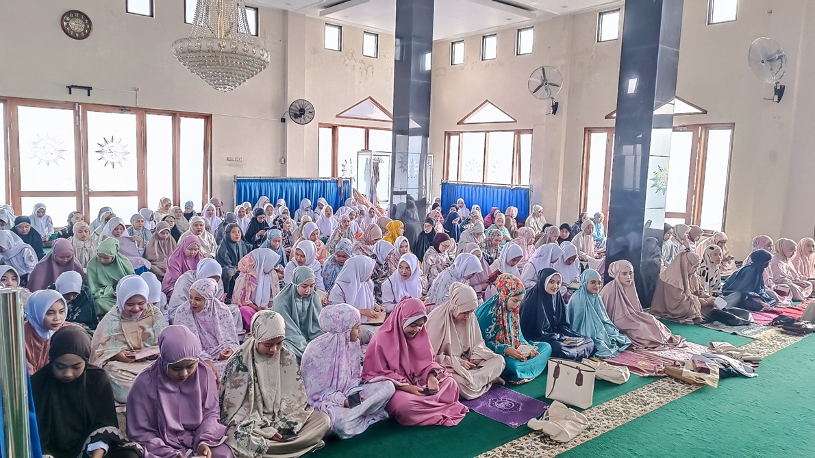 STIKes Muhammadiyah Ciamis Gelar Doa Bersama Pra-Uji Kompetensi, Harapkan Kelulu...